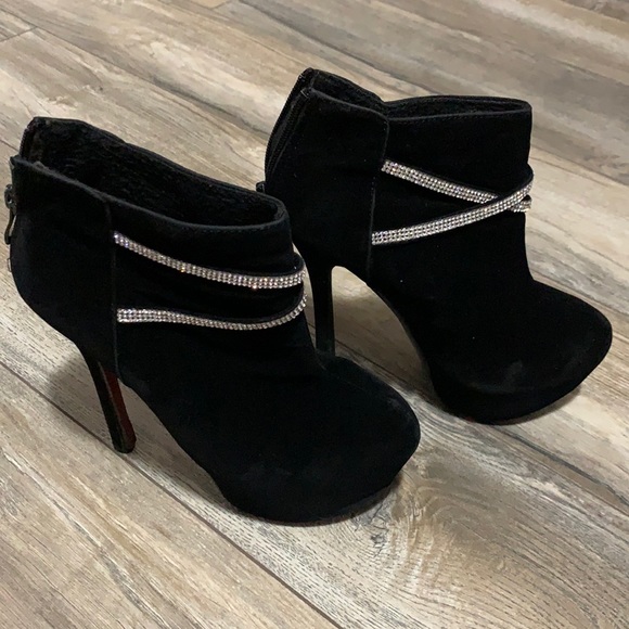 Shoes - velvet sparkle boot heels